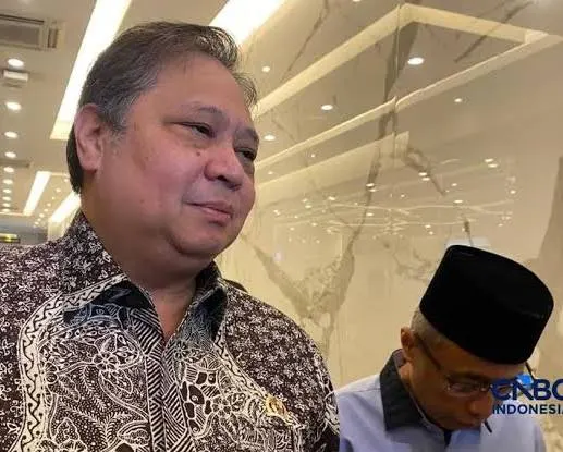 Airlangga: Antrean Pesanan Airbus dan Boeing hingga 10 Tahun Jadi Peluang Bangkitkan Industri Pesawat RI