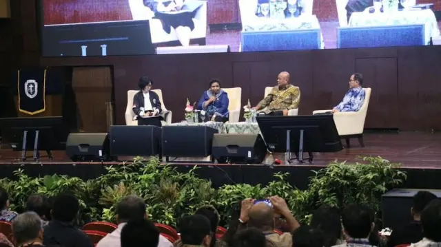 Wamendagri Ribka Haluk Dorong Energi Terbarukan untuk Perluas Listrik di Daerah 3T