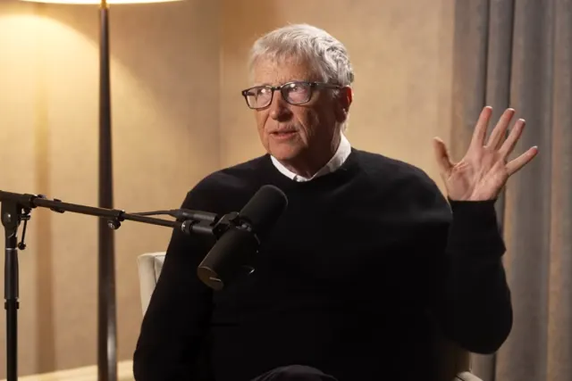 Bill Gates Prediksi AI dan Robot Bakal Gantikan Banyak Pekerjaan Manusia